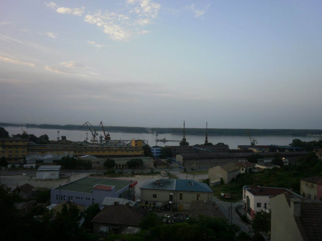 Свищов