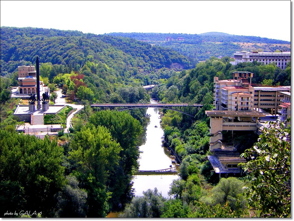 Veliko Tarnovo - Panorama   /   Велико Търново - Панорама