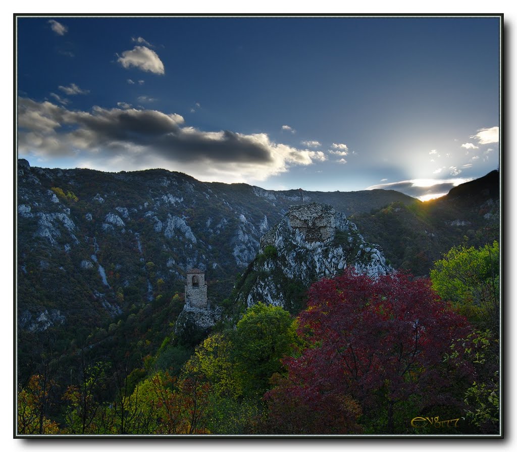 Assens Fortress at Sunrise / Първи слънчеви лъчи за Асеновата Крепост