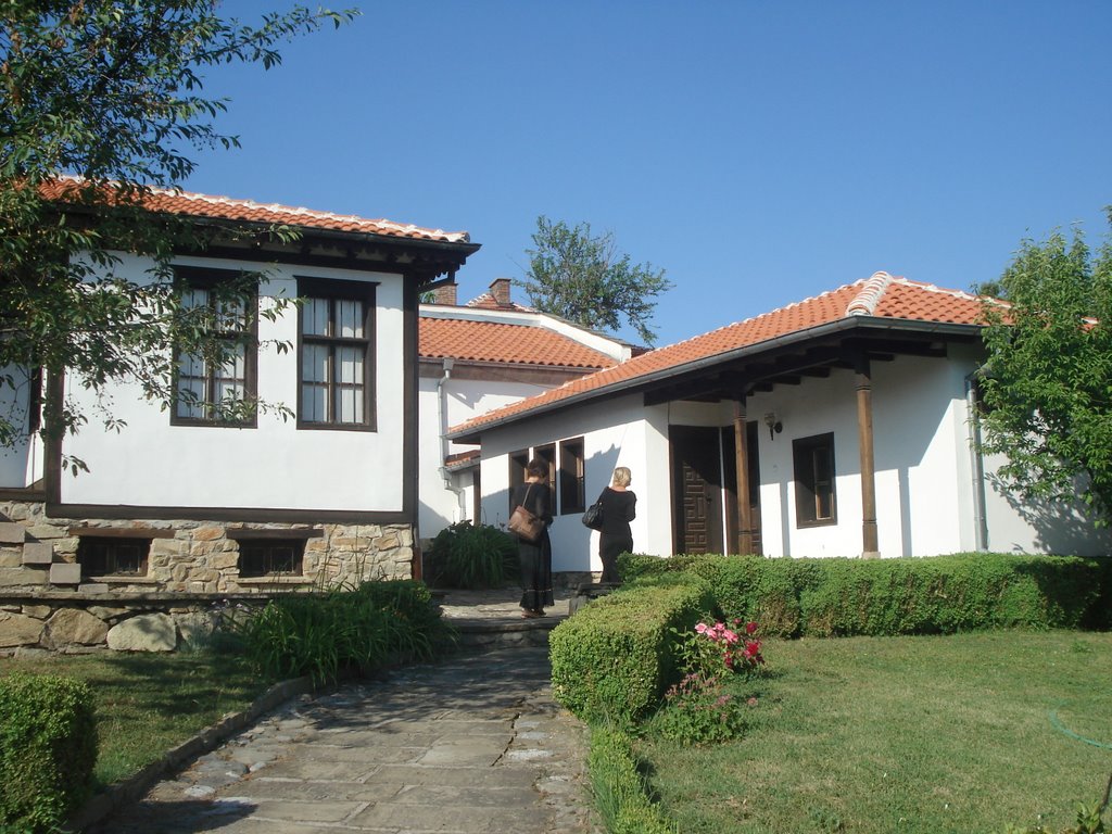 Къщата на Ненко Балкански