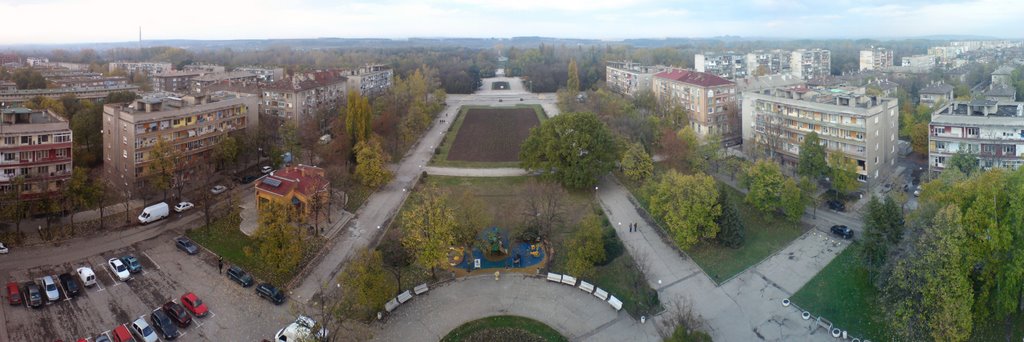 Изглед към парк "Марица"