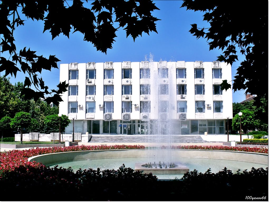 Fountain / Фонтан