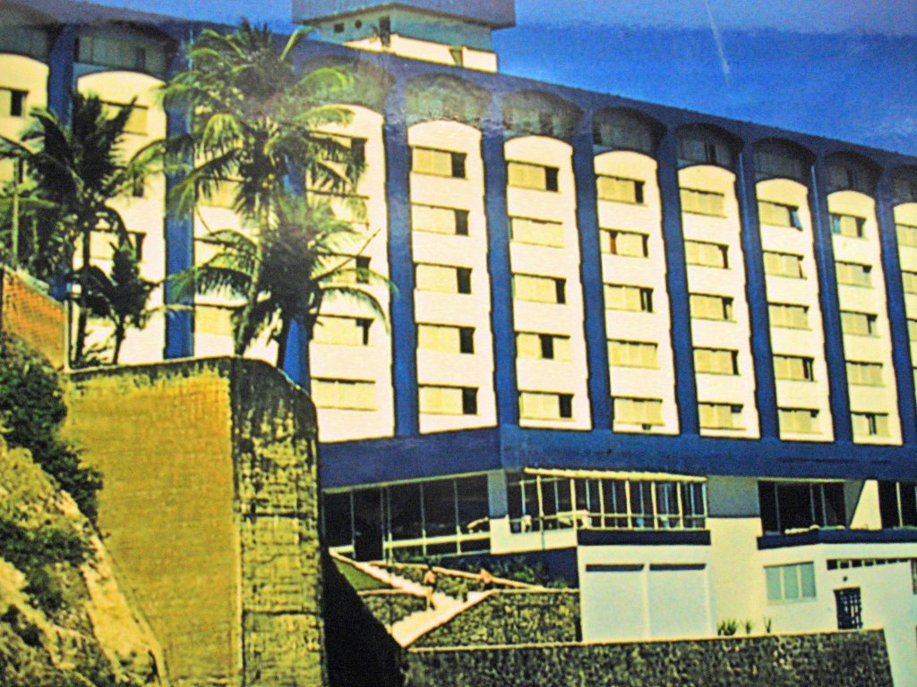 SALVADOR PRAIA HOTEL!