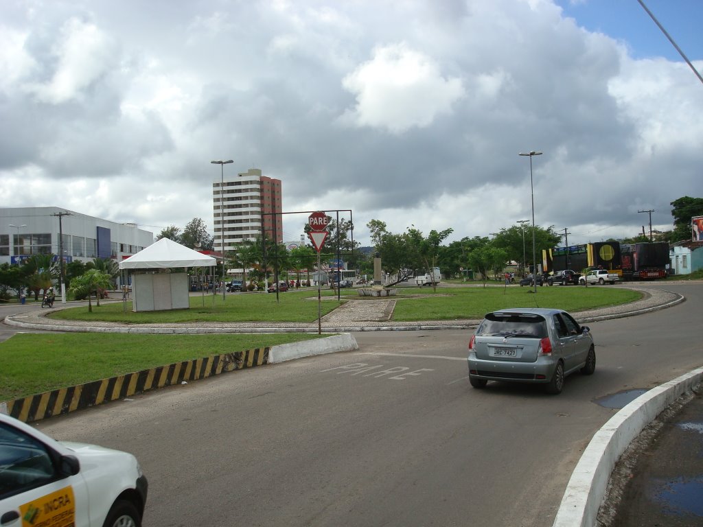 Itabuna - Rotatória da Av. Princ. Izabel 02