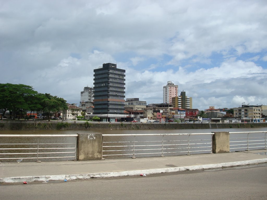 Itabuna - Centro visto da Beira Rio 01