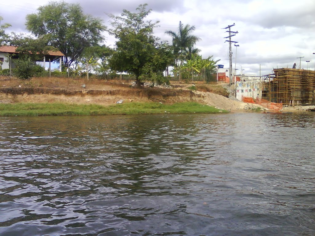 Rio Corrente em Sta Maria da Vitória