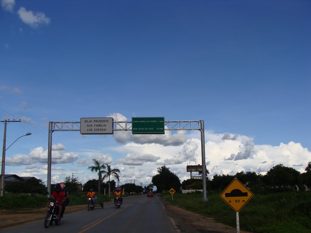 Santa Maria da Vitória - BA, chegada à cidade