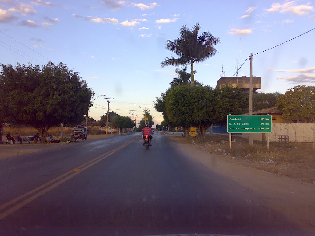 ENTRADA DA CIDADE DE SANTA MARIA DA VITORIA - BA - BRASIL