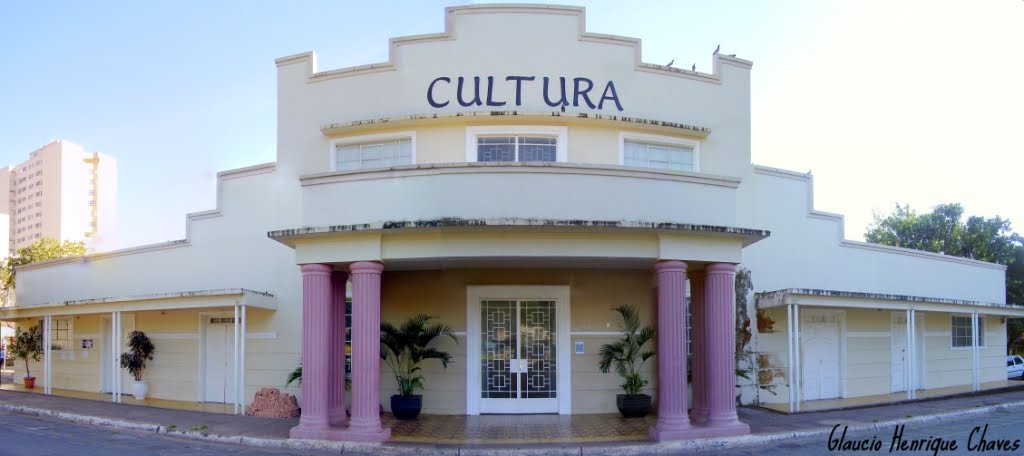 * Cultura