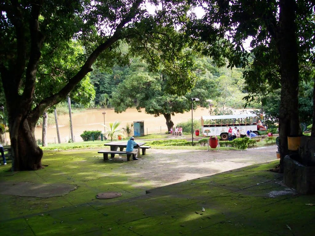 Parque no Bairro Nações Unidas