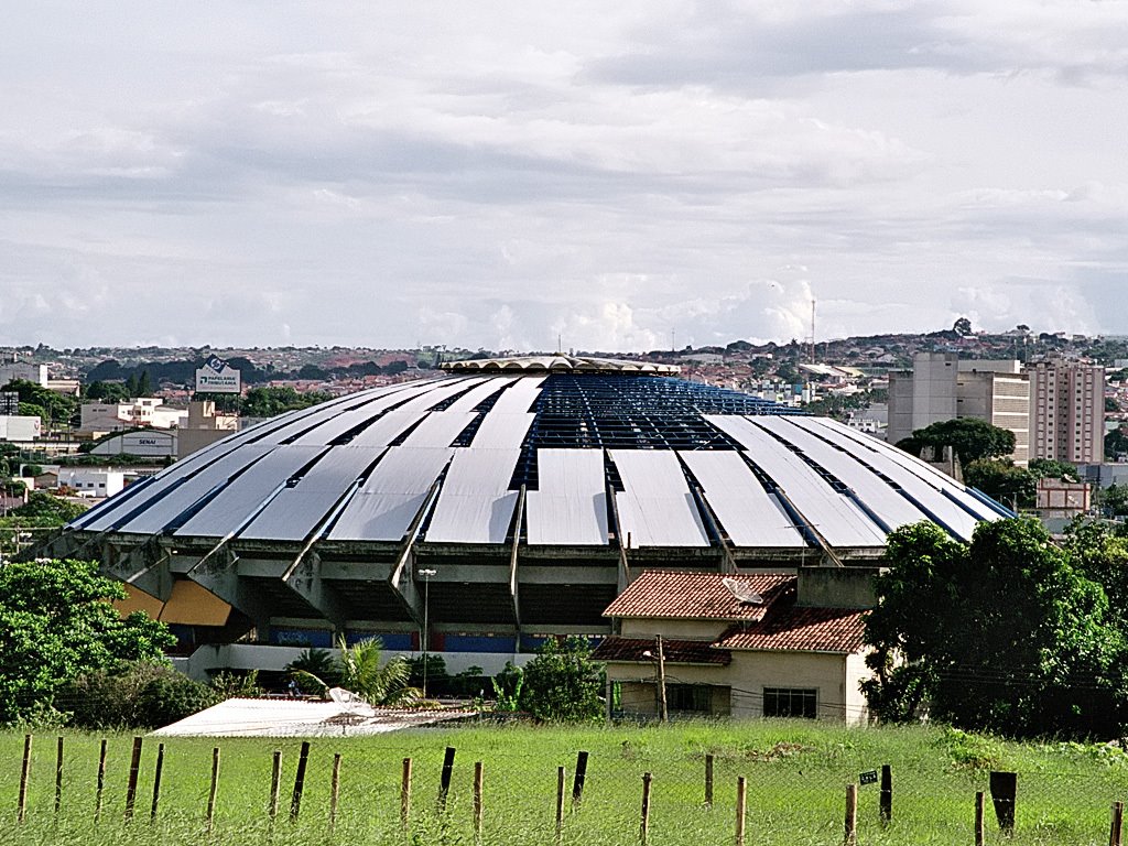 Ginásio Internacional Newton de Faria
