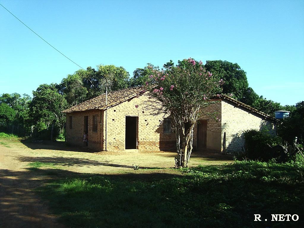 CASAS TÍPICAS DO NORDESTE BRASILEIRO ESSA EM S . MIGUEL MUNICÍPIO DE TUNTUM - MA BRASIL
