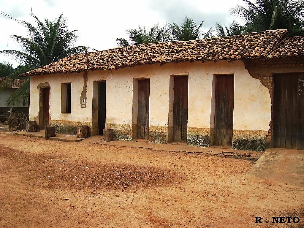 CASA ANTIGA QUE PERTENCE AO SR: JOSÉ PATRICIO EM S . MIGUEL MUNICIPIO DE TUNTUM - MA BRASIL