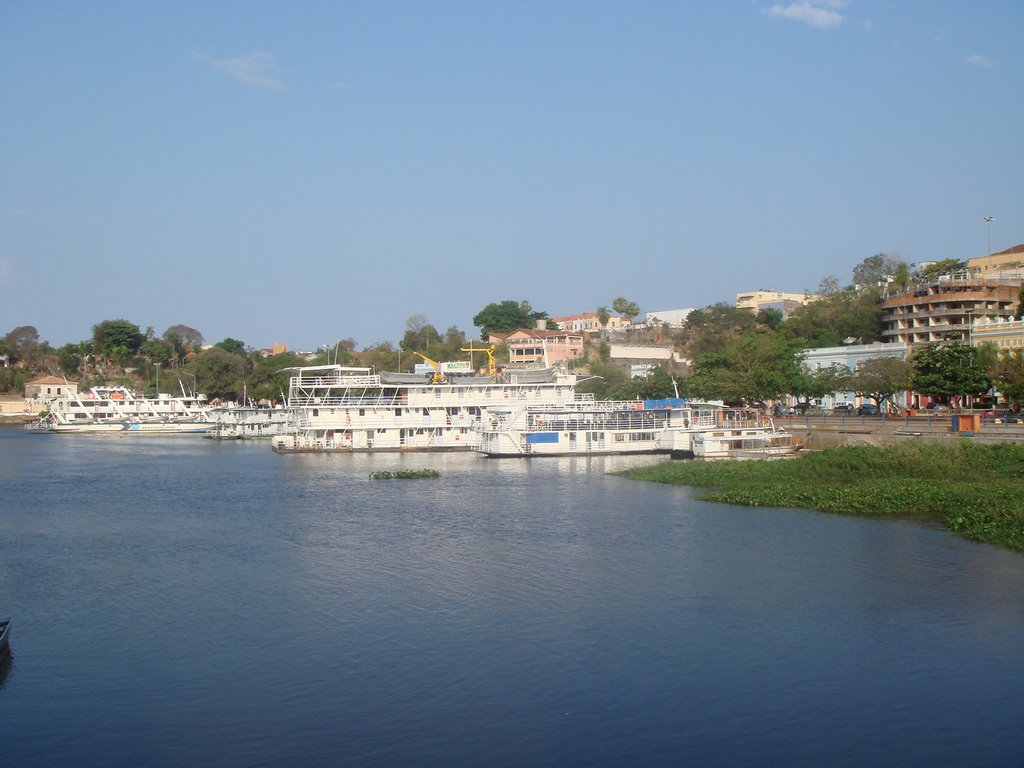 Corumbá - Cais no Rio Paraguai.