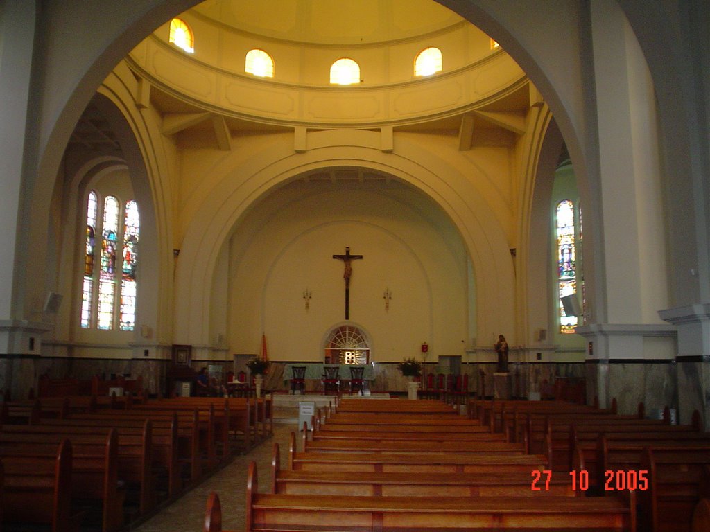 Interior da Basílica de São José Operário