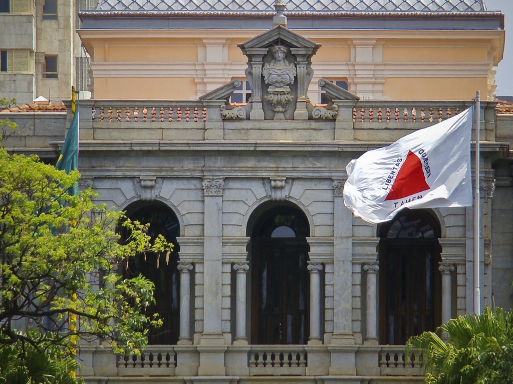 ! _ Palácio da Liberdade, edifício inaugurado em 1897. Projetado (também) pelo engenheiro-arquiteto pernambucano José de Magalhães em estilo eclético, predominando elementos neoclássicos com forte influência da arquitetura francesa, o Palácio foi erguido 