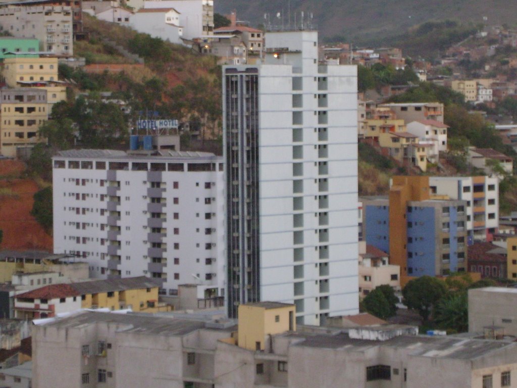 ÁREA CENTRAL de CARATINGA
