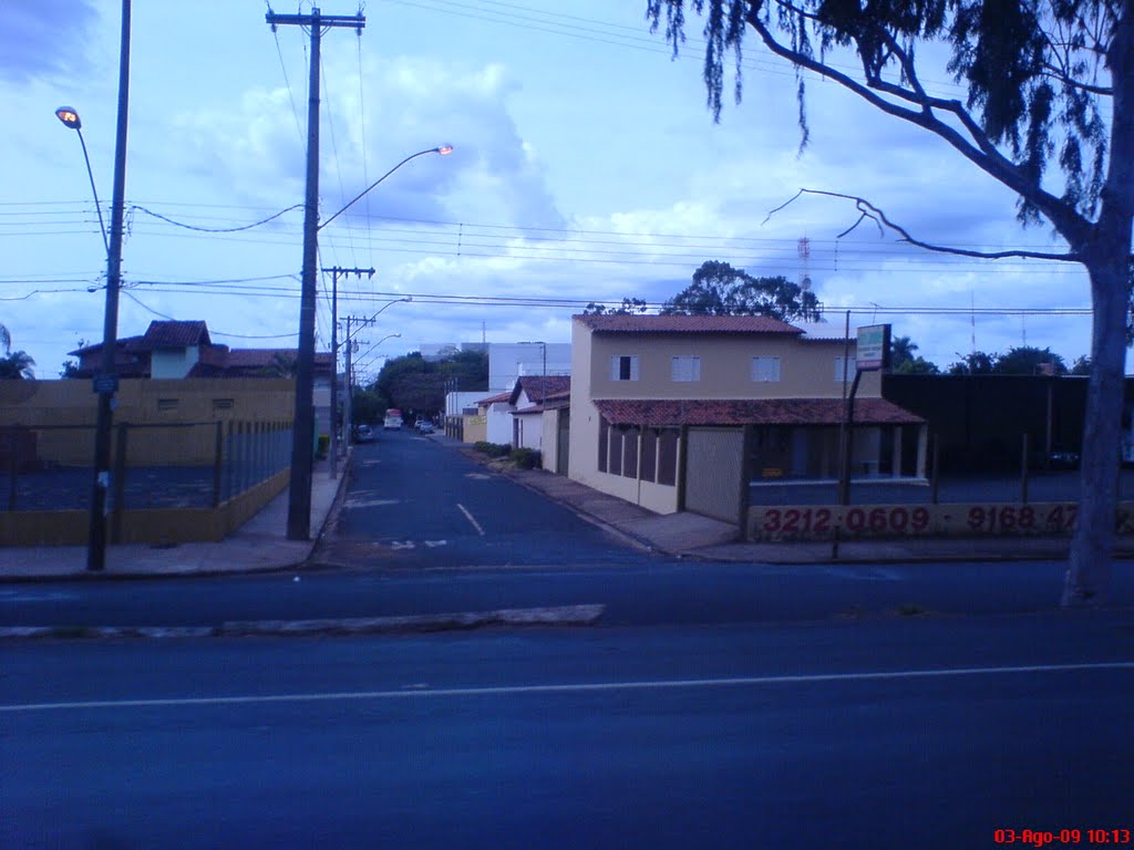 Bairros de Uberlândia-MG visto pela BR-050 (Rodovia de Sao Paulo a Brasília)