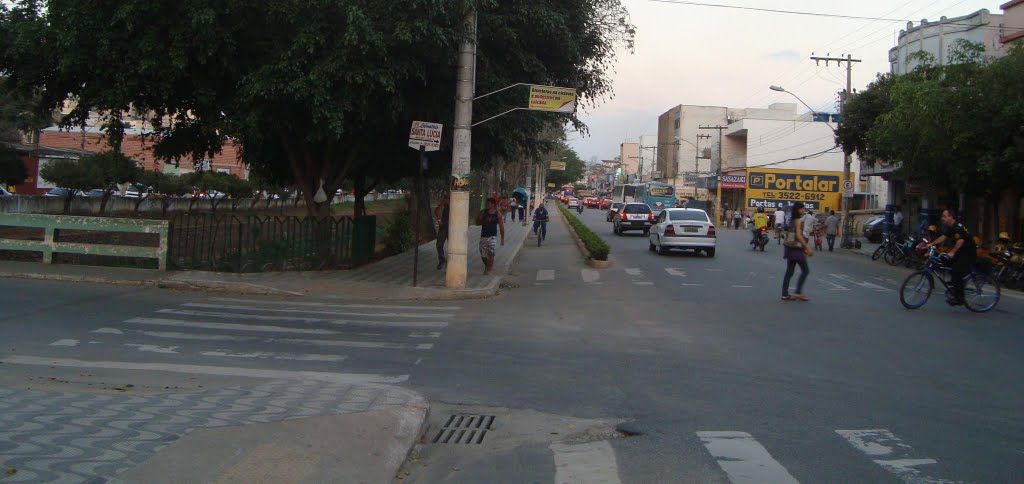 Como são as ruas de Teófilo Otoni?