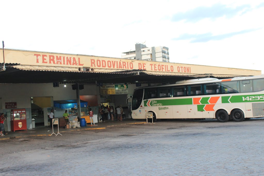 Rodoviária - Teófilo Otoni - MG 2013