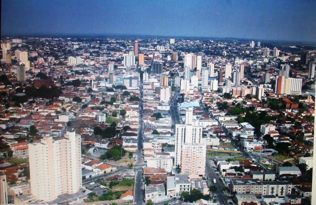 Uberaba aérea 2010  Vista para a Zona Sul