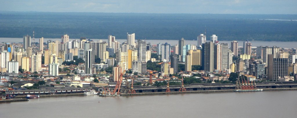Baía/Guajará e Belém, PA, Brasil.