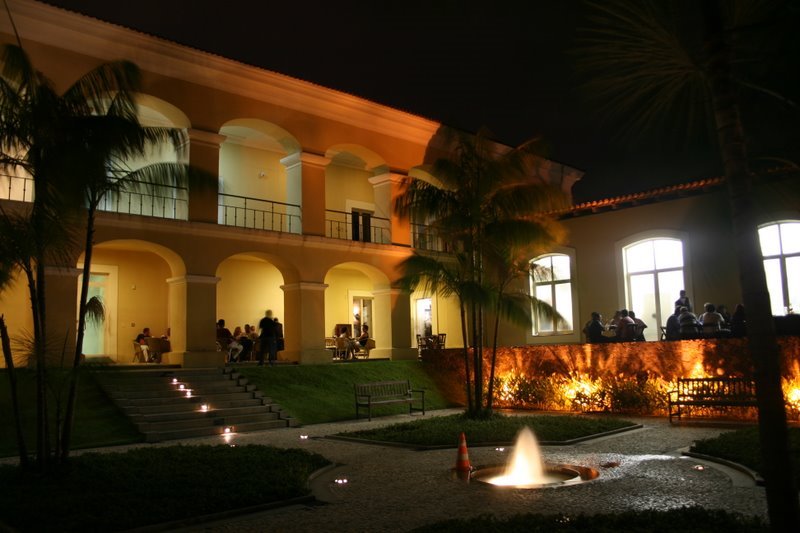 Casa das 11 Janelas - Noturna