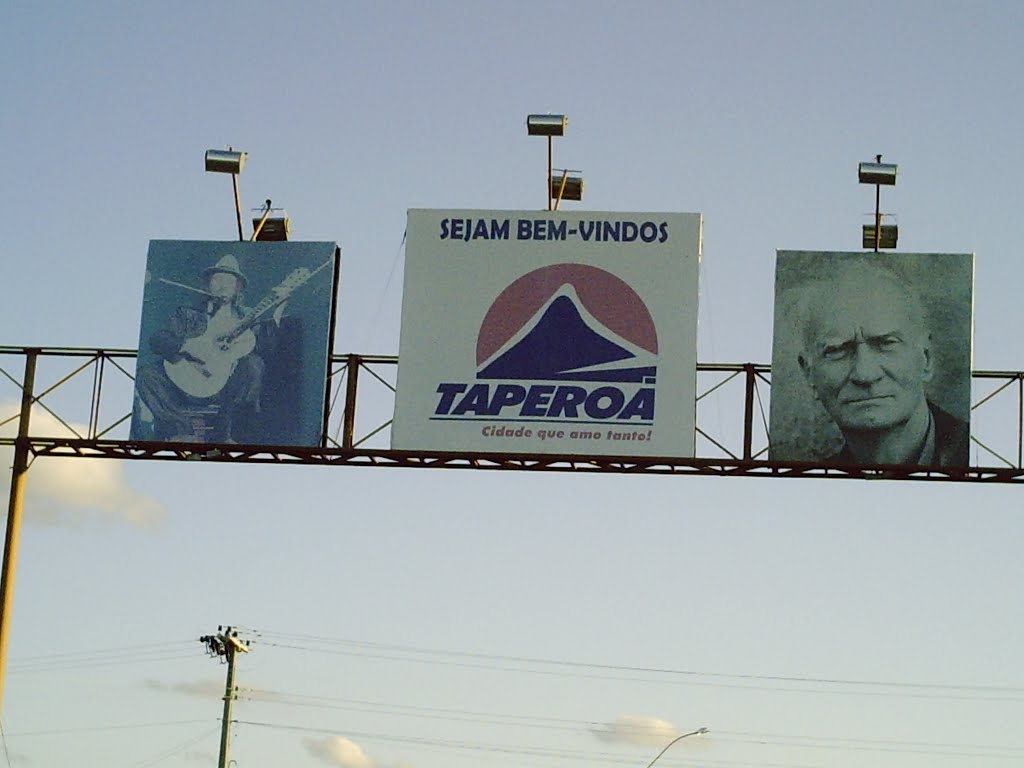 Taperoá-PB, Brasil 2007. "Aqui viveu Ariano Suassuna".