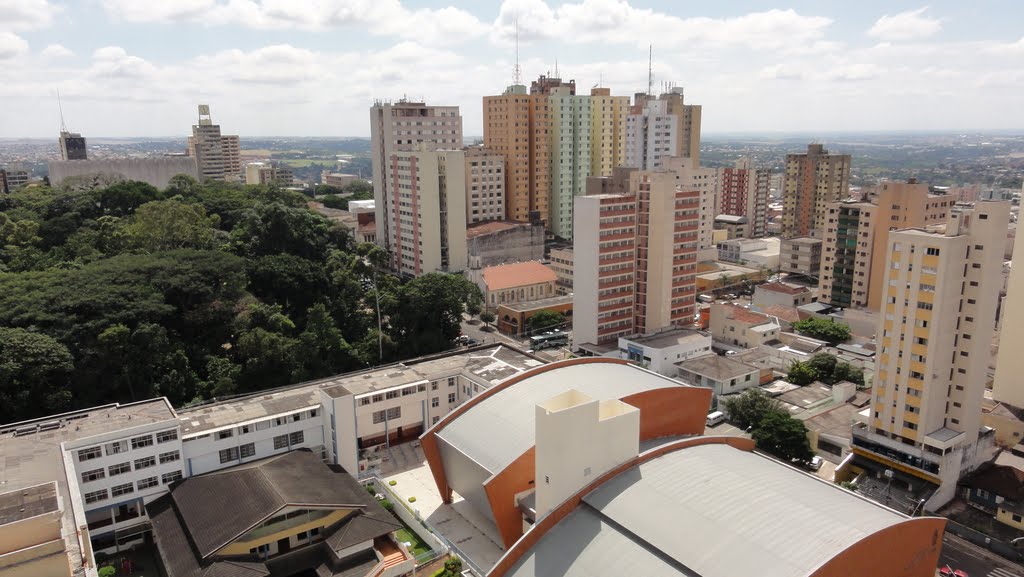 Vista a partir da esquina de Rua Goiás e Avenida São Paulo - Londrina - Paraná - Brasil
