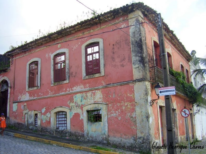 * Casarão antigo
