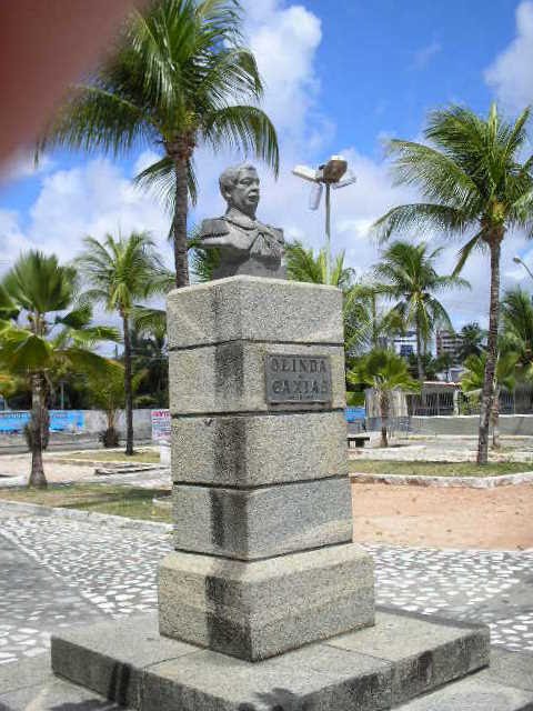 Busto do Marechal Luís Alves de Lima e Silva, o Duque de Caxias