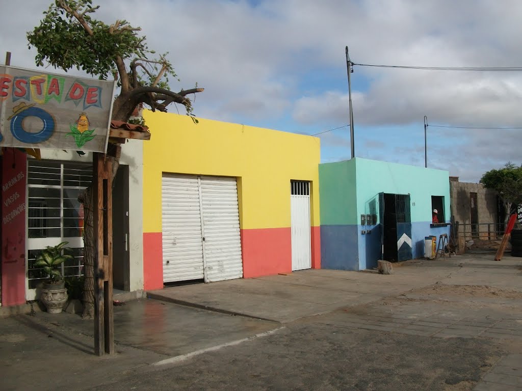 Yellow house - Petrolina, Brazil