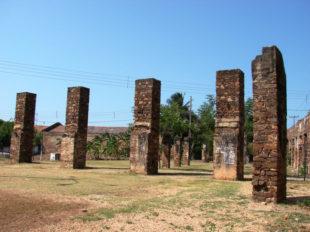 Ruinas Porto das Barcas By Morais Brito