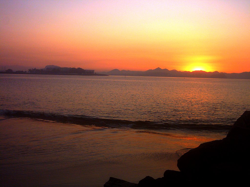 Nascer do Sol na Praia do Flamengo