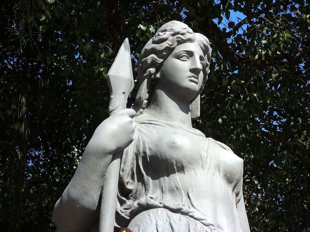 Praça Tiradentes – Beautiful Nipples!