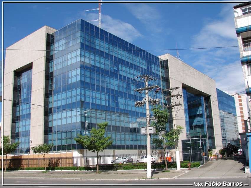 PRÉDIO SEDE DA AMPLA - COMPANHIA DE FORNECIMENTO DE LUZ  -  Foto: Fábio Barros (www.cidade3d.uniblog.com.br)