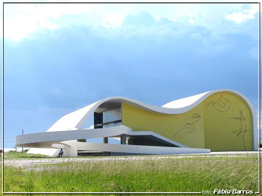 Passeio de Niemeyer  -  Foto: Fábio Barros (www.cidade3d.uniblog.com.br)