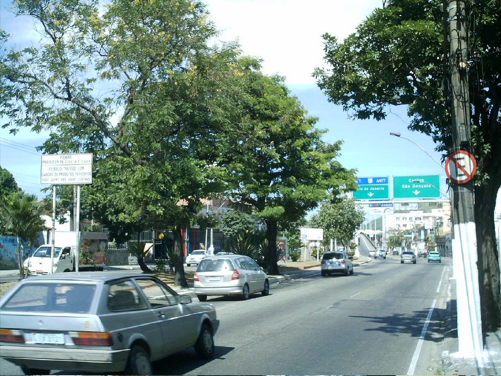 Alameda São Boaventura ( subida/descida da Ponte Rio-Niterói )