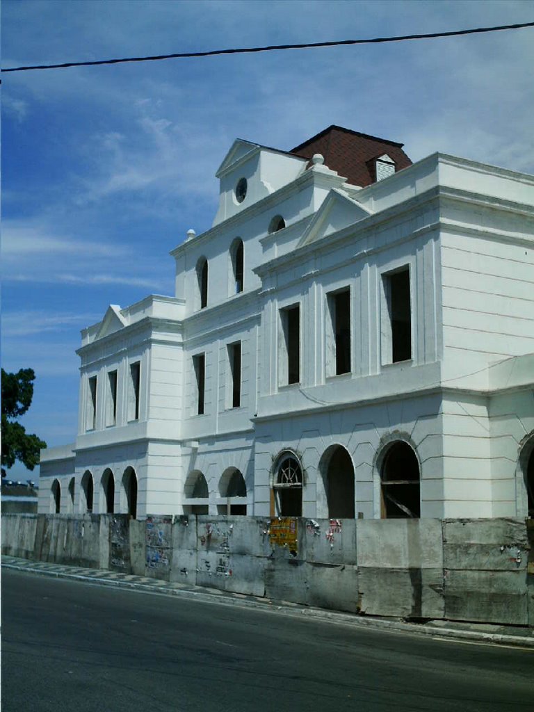 Antiga ESTAÇÃO FERROVIÁRIA DA LEOPOLDINA em Niterói