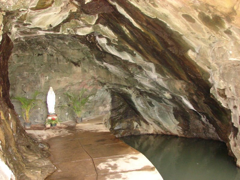 Parque Salutaris - Gruta
