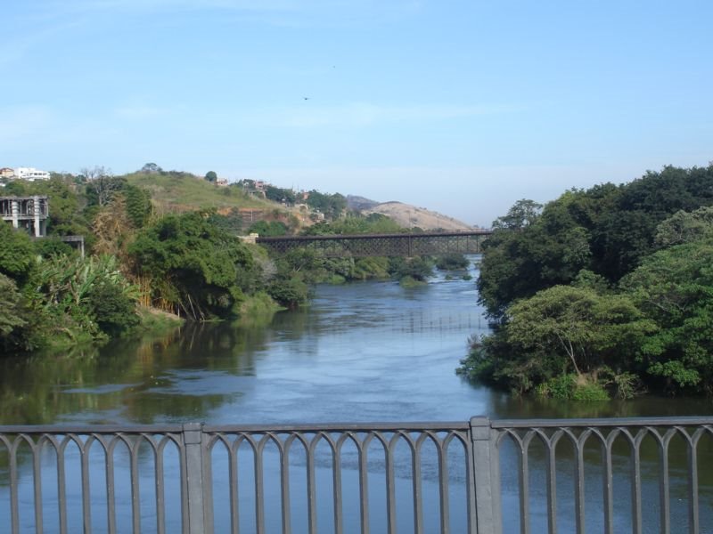 Ao fundo a Ponte Preta