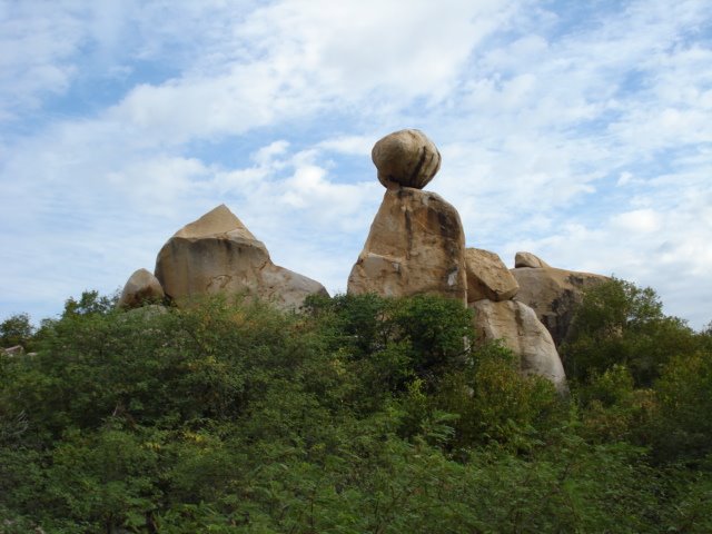 Rocha fraturada