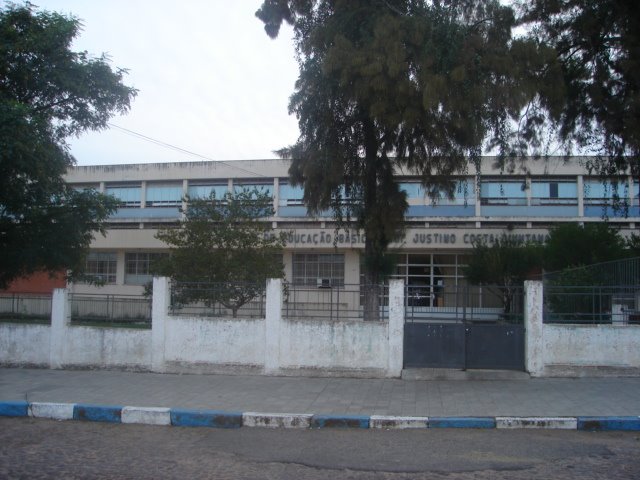 Escola Estadual Justino C. Quintana
