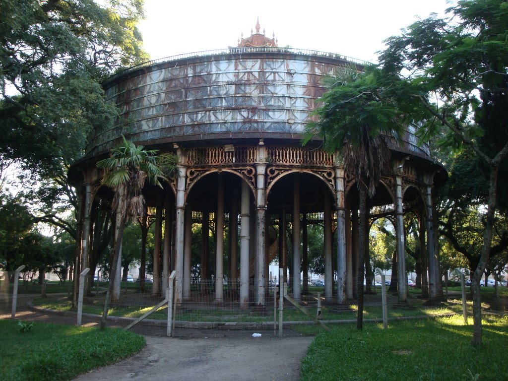Caixa Dágua de ferro - Praça Piratinino de Almeida - Pelotas - RS - mar/2009