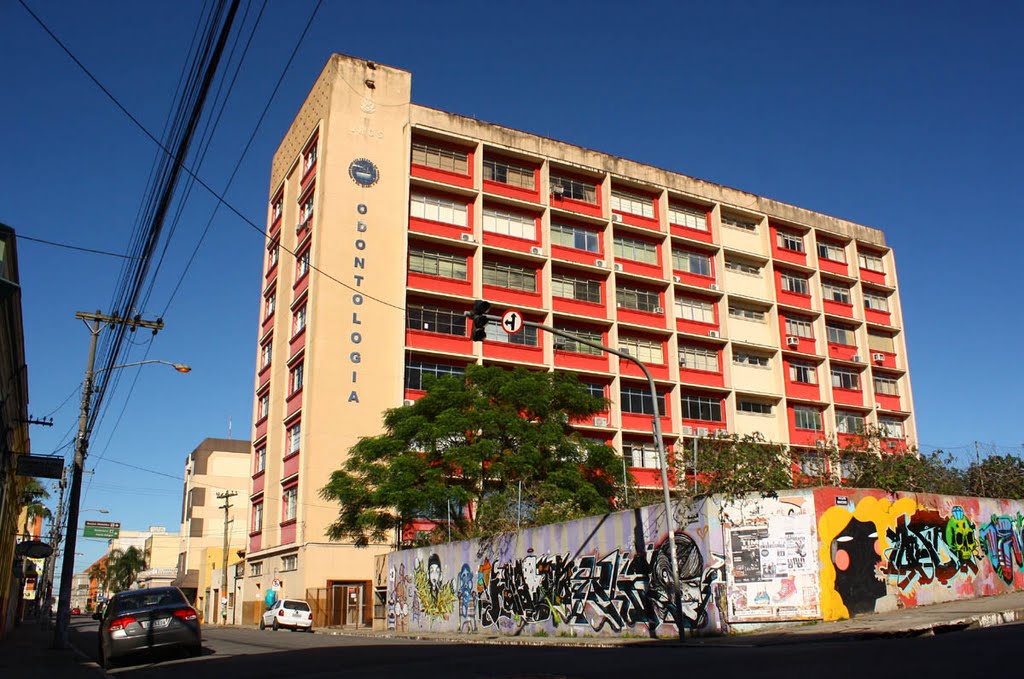UFPel - Faculdade de Odontologia