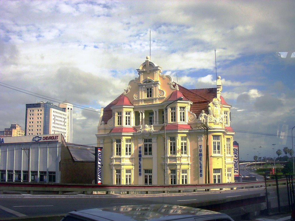 Edifício Ely