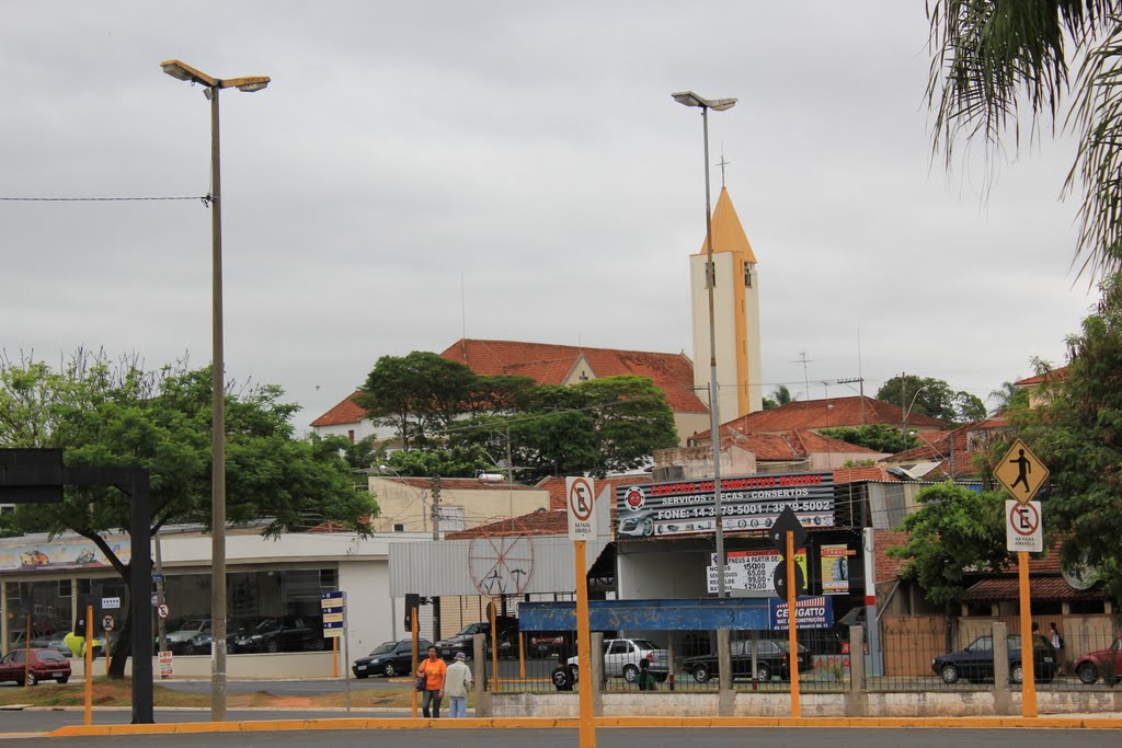 Santuario de N. S. Aparecida visto do Terminal Rodoviário de Bauru