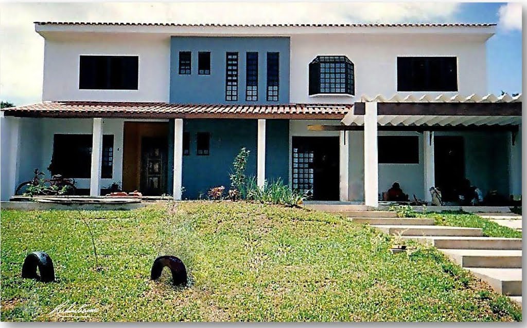 Casa na Rua Miguel Losso, Botucatu, SP