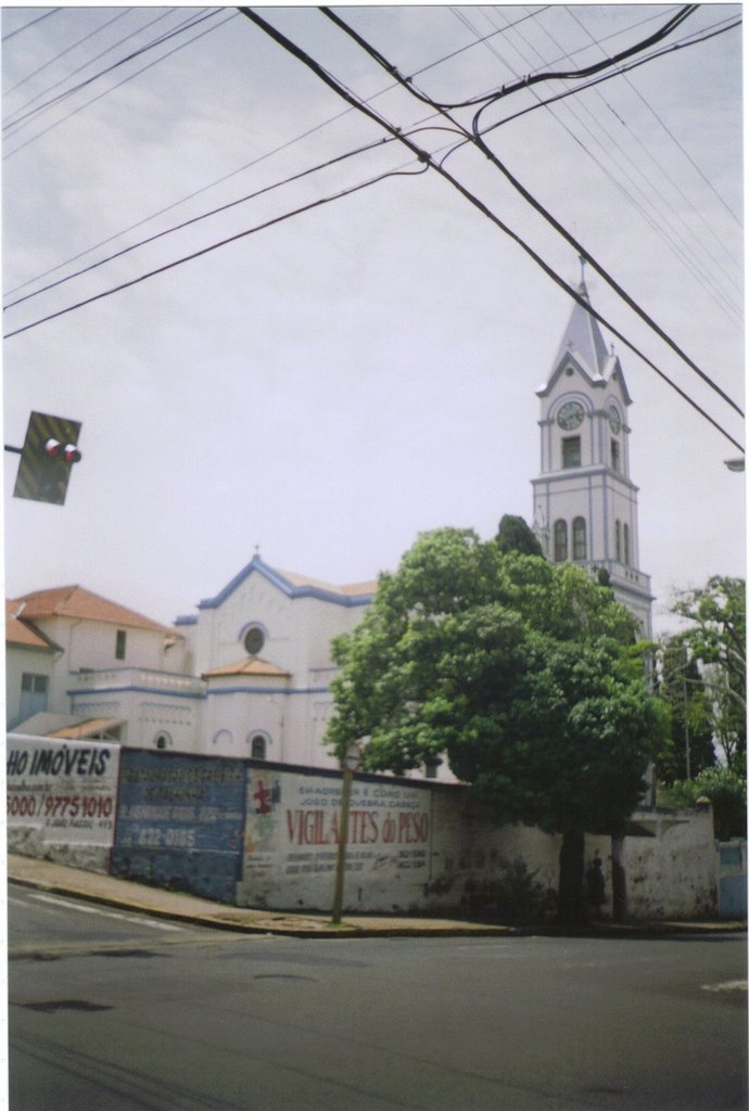 Igreja   N.  S.   de  Lourdes