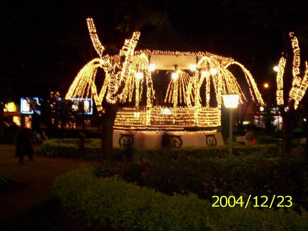 Coreto na Pça. da República-Jaú-SP  Decoração de Natal